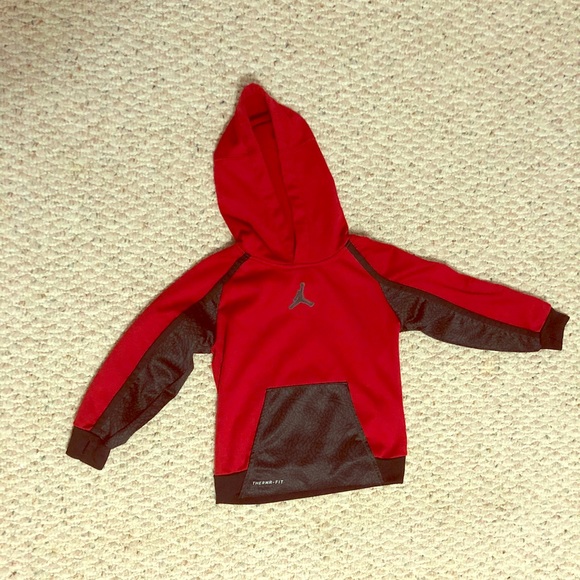 jordan hoodie xs